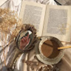 Meet your Posher, Belle